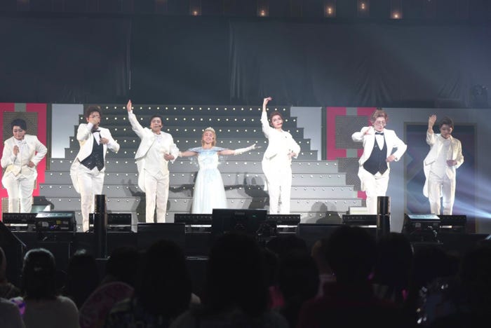 「おたから塚歌劇団うめ組」(C)日本テレビ