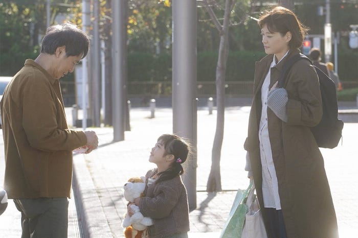 時任三郎、加藤柚凪、上野樹里「監察医 朝顔」第11話より(C)フジテレビ