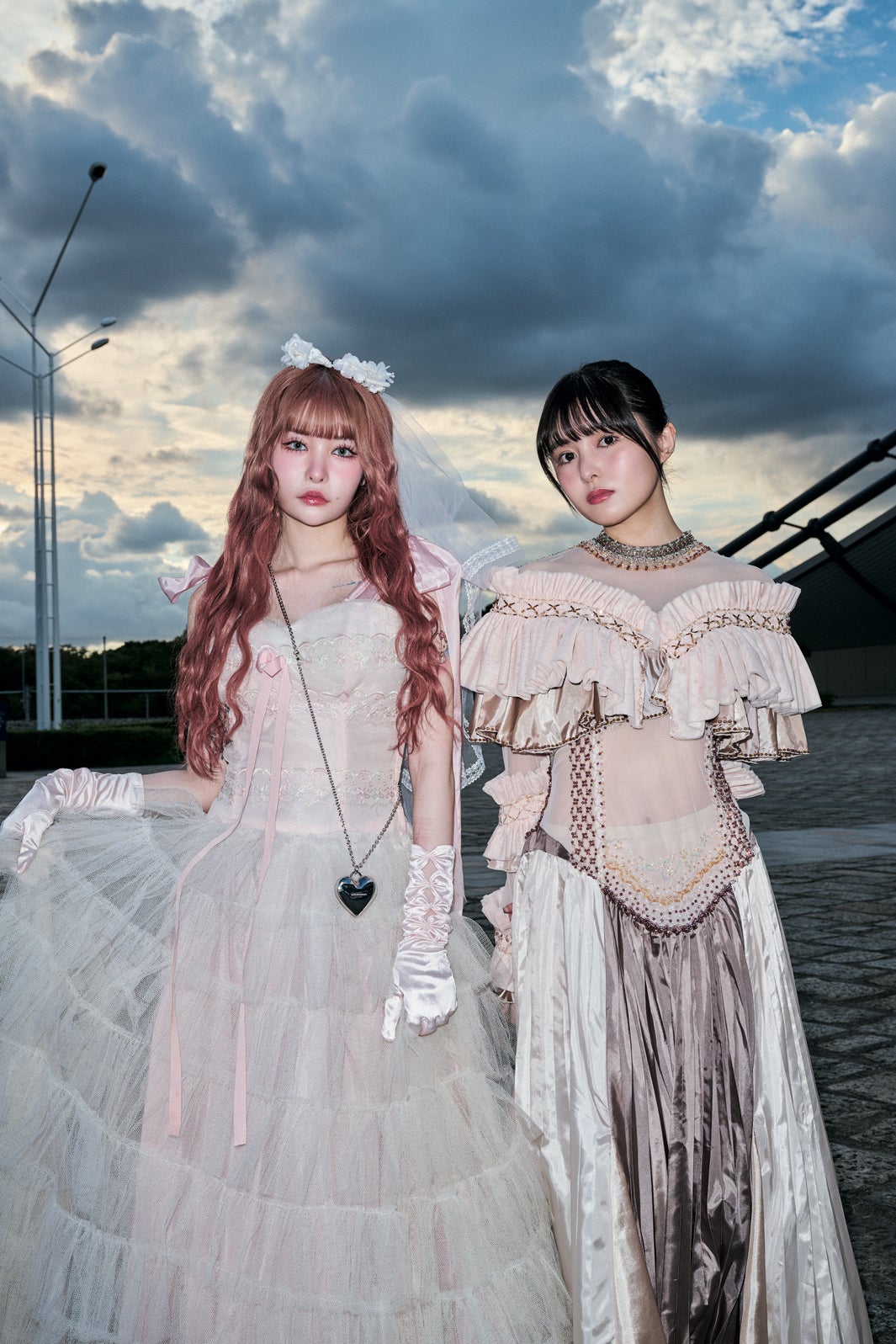 戦慄かなの、頓知気さきな（提供写真）