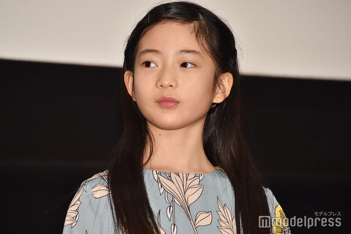 白鳥玉季(C)モデルプレス