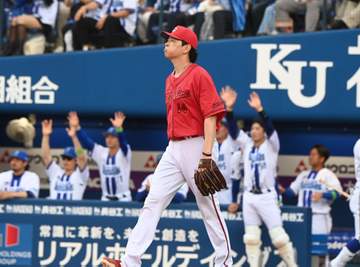 広島が四回までで今季ワースト11失点 大瀬良が三回途中6失点KO 2番手・辻も5失点で天仰ぐ DeNA戦は8連敗中