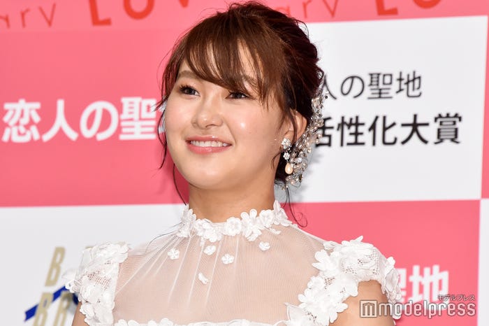 村上佳菜子(C)モデルプレス