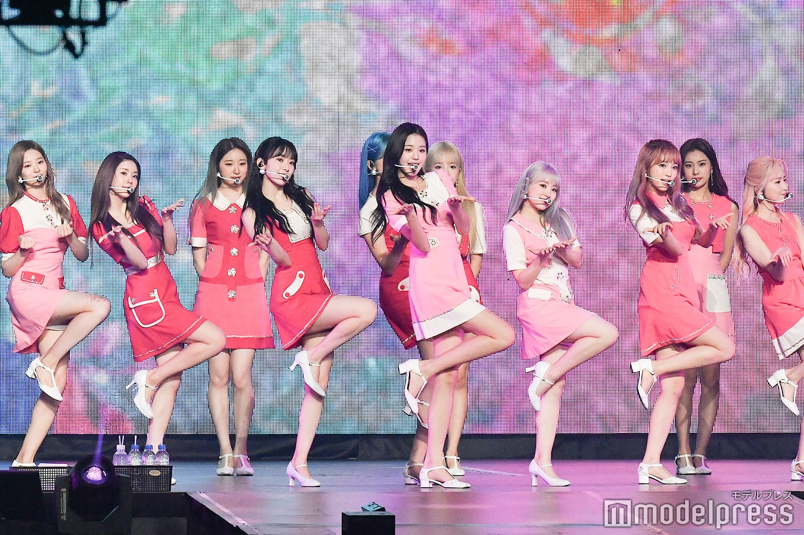 IZ*ONE （C）モデルプレス