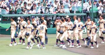 遊学館が猛反撃も及ばず 最大6点ビハインドを1点差まで詰め寄るも選手は涙「1勝を叶えられず悔しい」11年ぶり夏の甲子園で初戦敗退