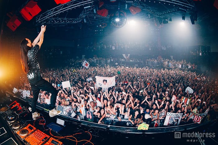 スティーヴ・アオキ(C)caesarsebastian