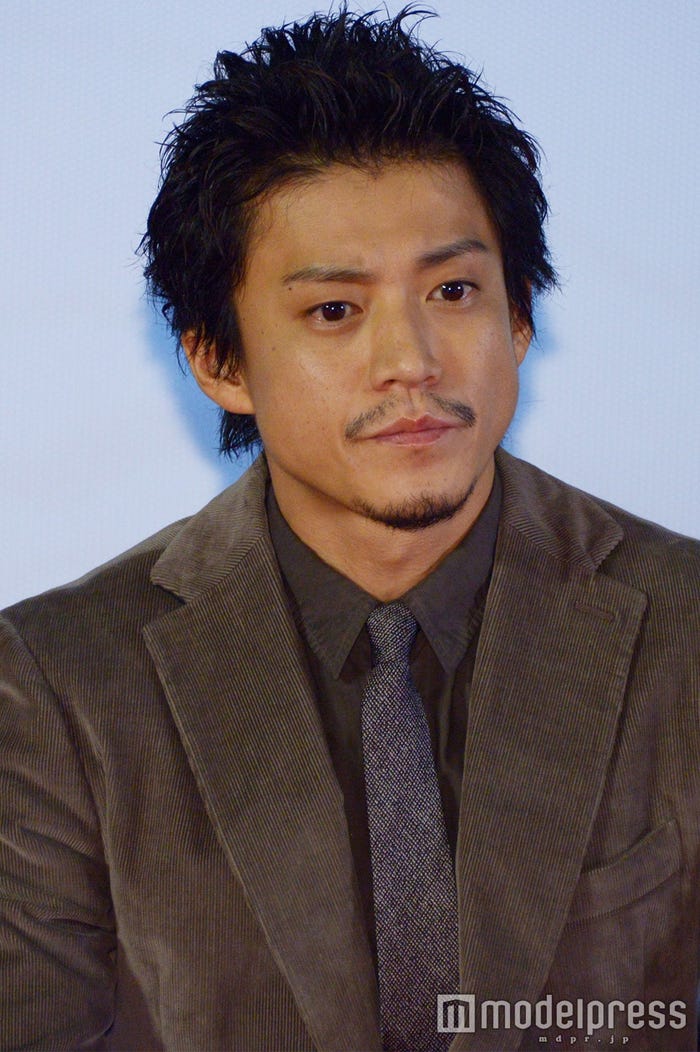 小栗旬 (C)モデルプレス