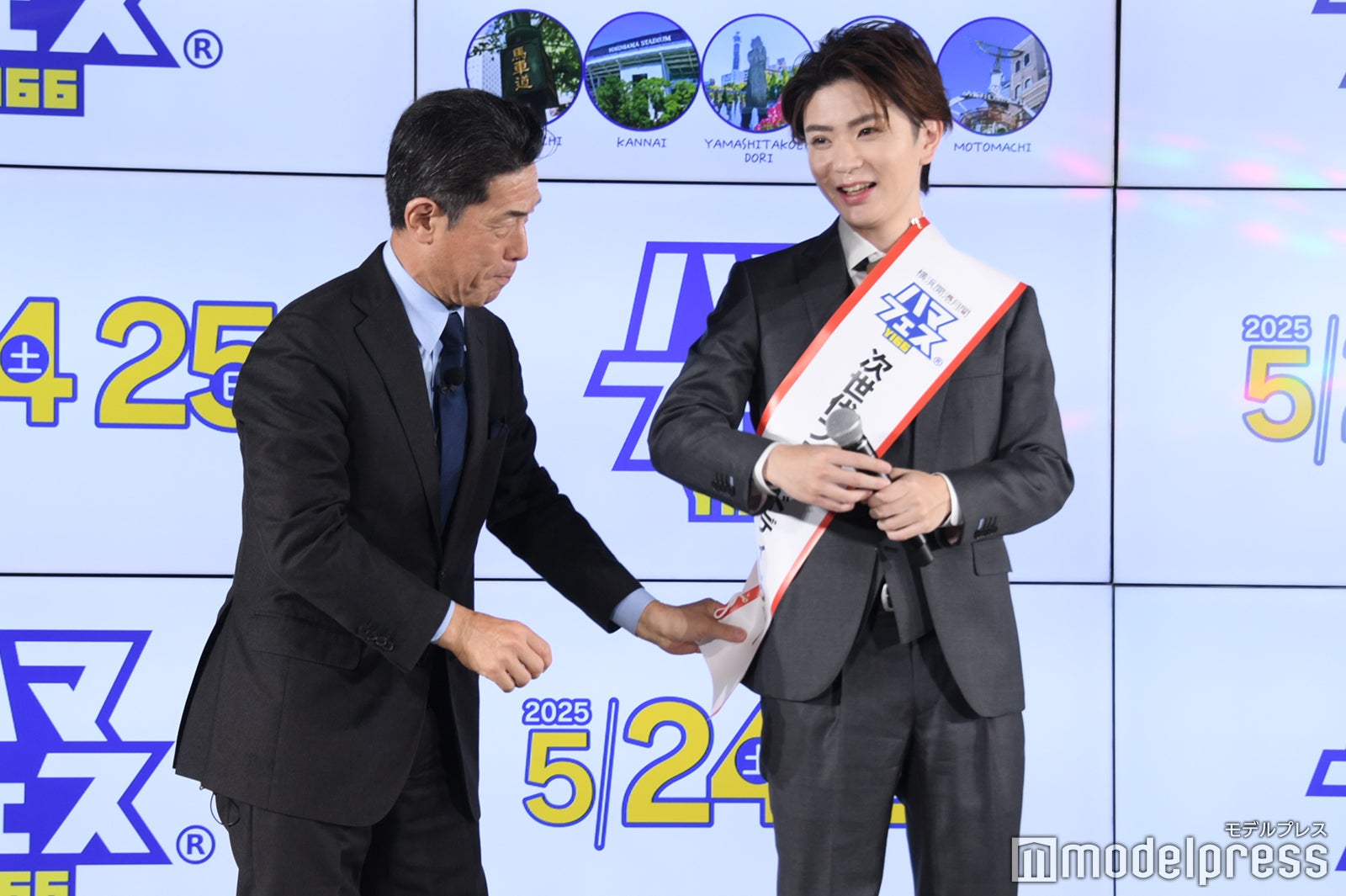 原信造実行委員長、高橋優斗（C）モデルプレス