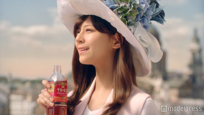 西内まりや/新CM「ティーガール 春」篇より