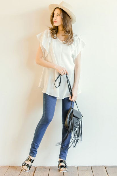 フリルリボンチュニック「Re:EDIT by GALSTAR」2,798円（税込）／画像提供：Re:EDIT by GALSTAR