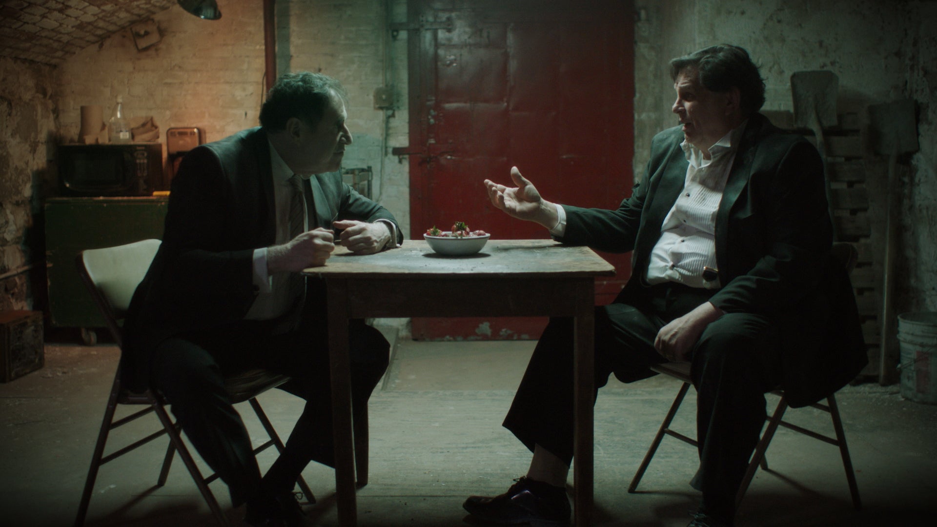 坂本ショーン監督「ウェディング」（C）2024 MIRRORLIAR FILMS PROJECT