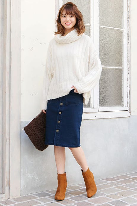 ボンディングフロントボタンデニムペンシルスカート「神戸レタス」1,480円(税込)/画像提供:神戸レタス