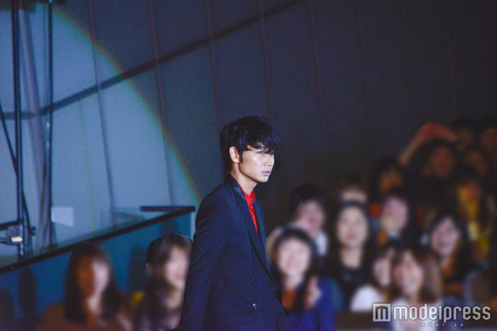 綾野剛が演じた中で好きな役 ランキングを発表 1位 位 モデルプレス