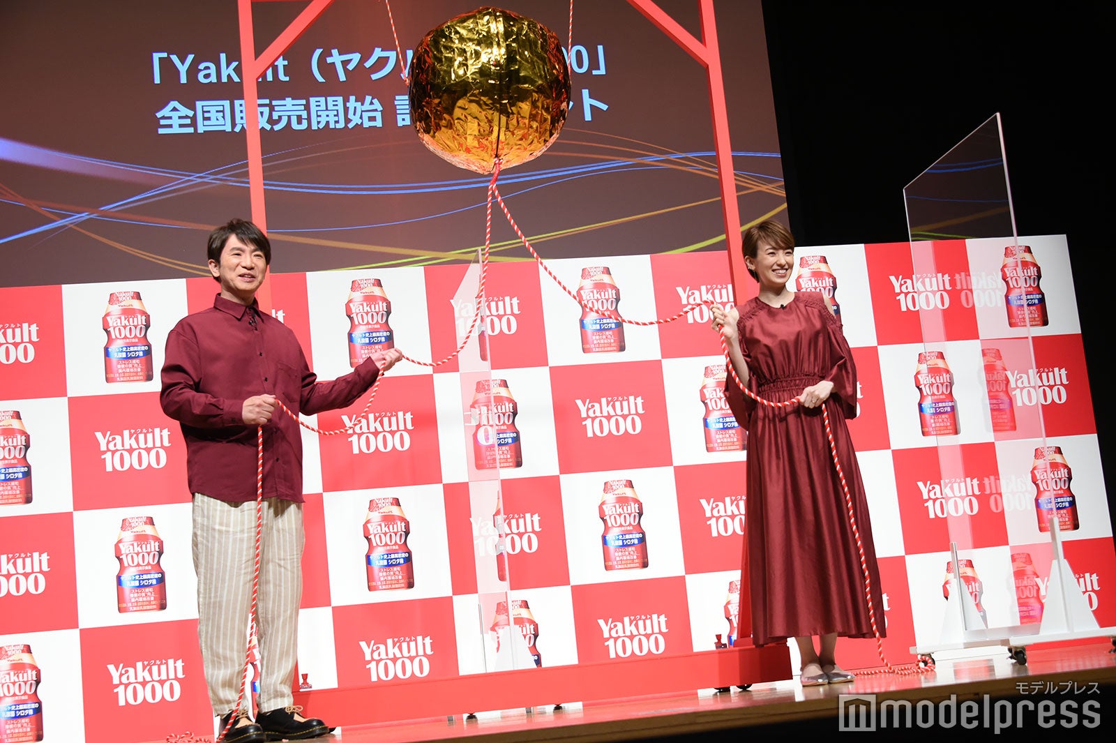 濱口優、南明奈（C）モデルプレス