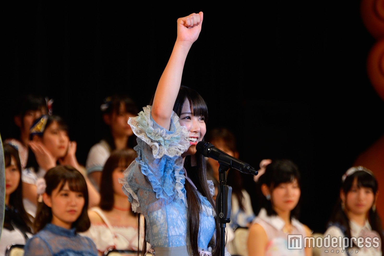 白間美瑠、NMB48の“てっぺん”獲った！笑顔で初選抜＜第9回AKB48選抜総選挙＞　