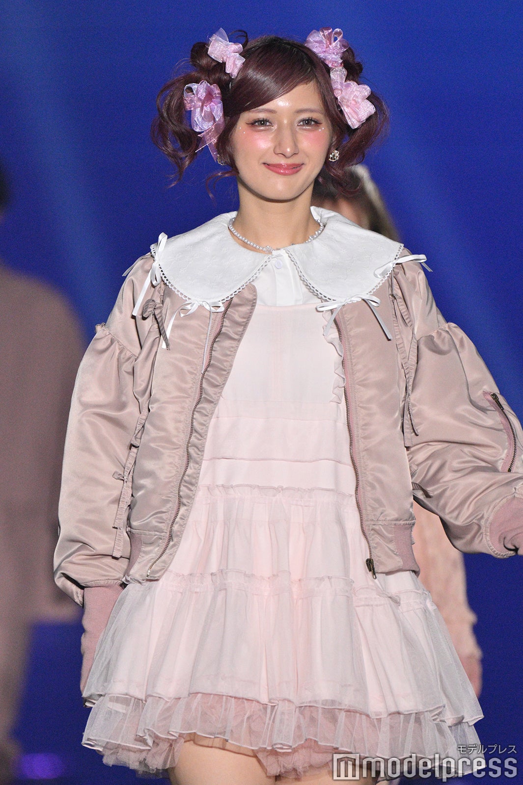 しなこ（C）モデルプレス