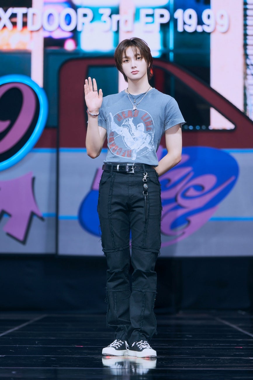 SUNGHO（P）＆（C）KOZ Entertainment.