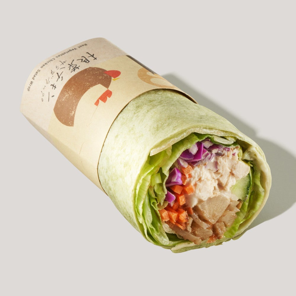 根菜チキン サラダラップ¥420／画像提供：スターバックス コーヒー ジャパン