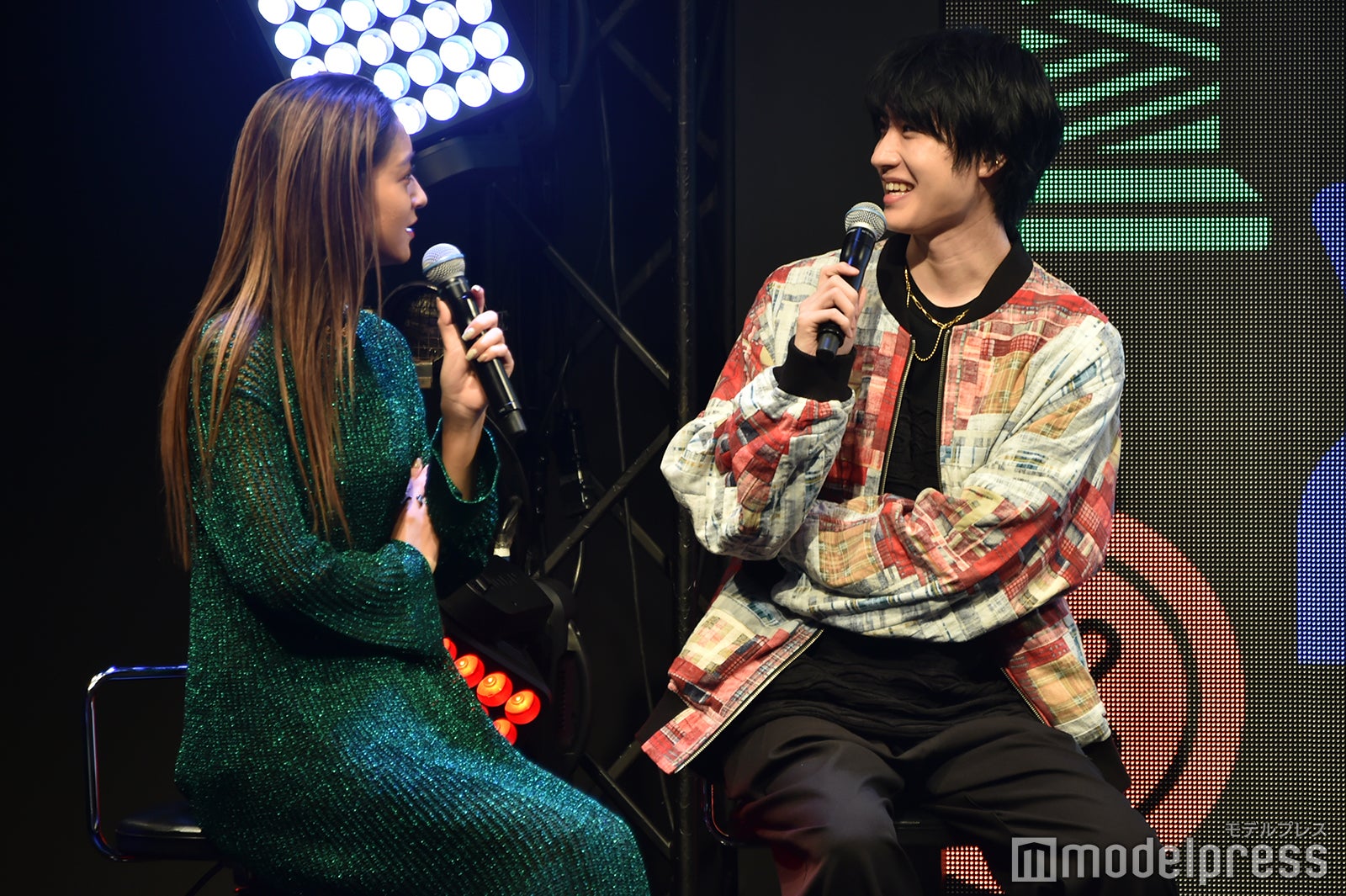 池田美優、桜田通（C）モデルプレス