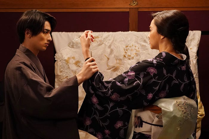 横浜流星、観月ありさ「私たちはどうかしている」最終話より(C)日本テレビ