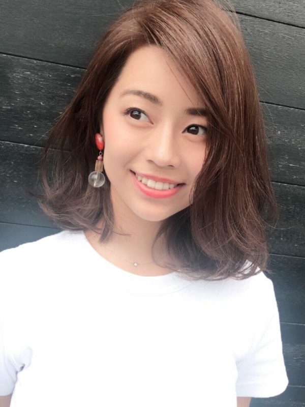 この春おすすめのミディアムヘア15選 21 旬の大人可愛い髪型をご紹介 モデルプレス この春おすすめのミディアムヘア15選 21 旬の大人可愛い髪型をご紹介 モデルプレス