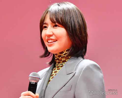 長澤まさみ・東出昌大ら、サプライズ登場に会場熱狂「とても嬉しい気持ち」<コンフィデンスマンJP>