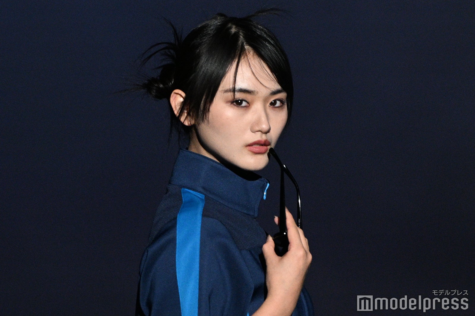 櫻坂46山崎天、サングラス＆チェーンがアクセント「かっこよすぎ」「スポーティーも似合う」の声【TGCあいち・なごや2026】