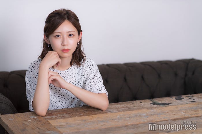 小山内鈴奈アナ(C)モデルプレス