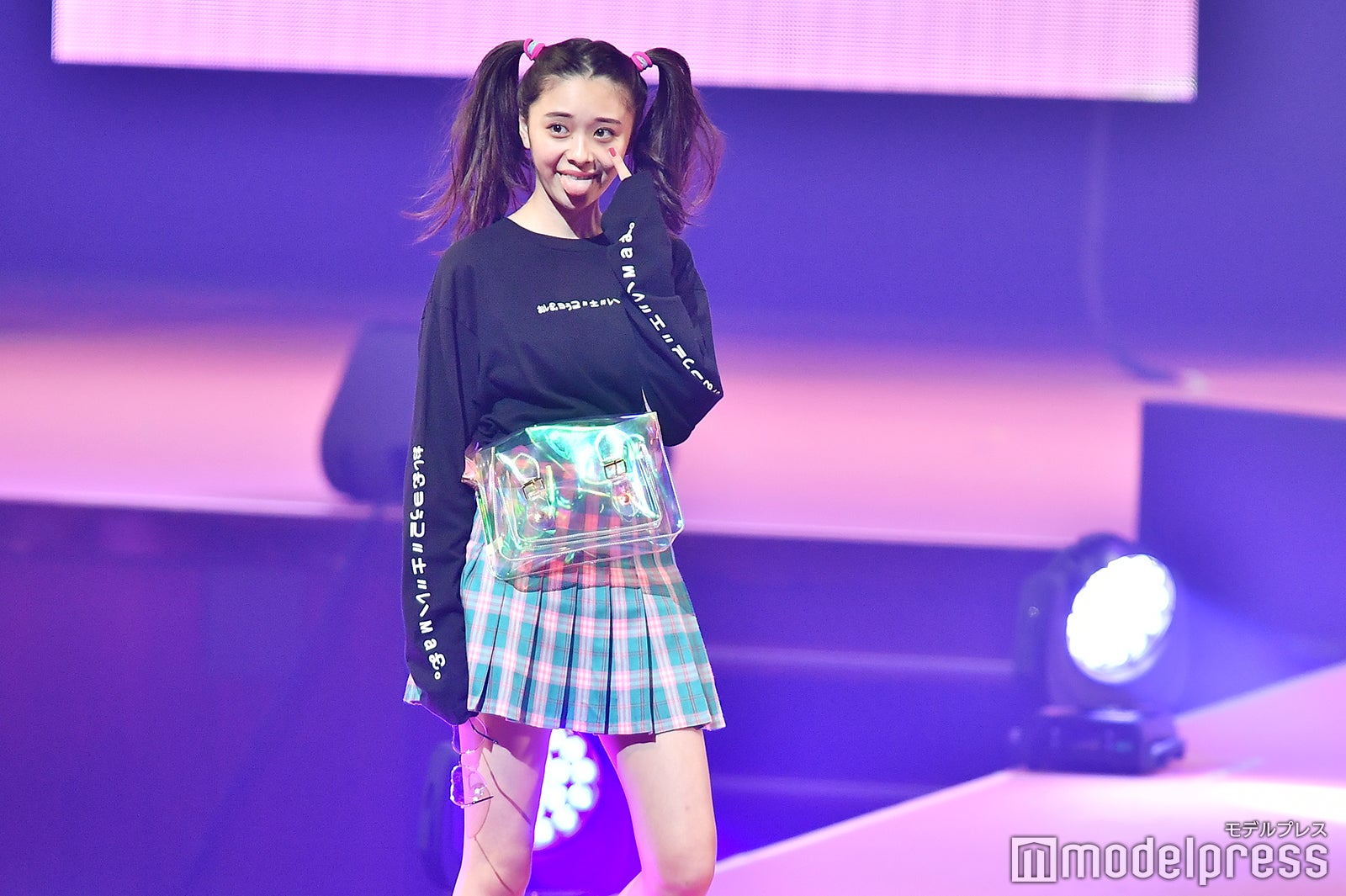 （C）モデルプレス