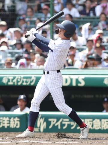 有明・永田が快足で3点目 中越え二塁打→三盗→三ゴロで本塁突入生還 解説者が舌を巻く「しかし、速いですね。これは普通アウトのタイミングですよ」