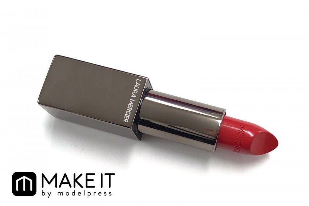 LAURA MERCIER／ルージュ エッセンシャル シルキー クリーム リップスティック／25／3,600円（税抜） (C)メイクイット