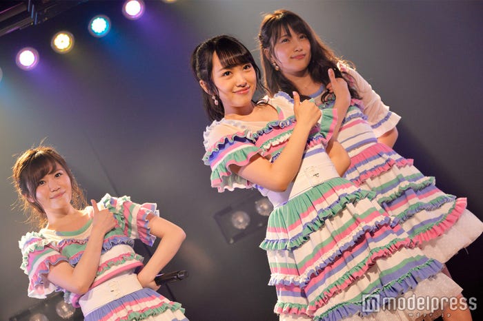 込山榛香、向井地美音、入山杏奈「バケット」/AKB48「サムネイル」公演(C)モデルプレス