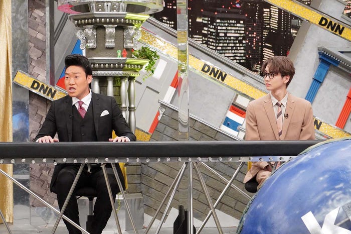 左から)みやぞん(ANZEN漫才)、吉野北人(THE RAMPAGE from EXILE TRIBE)(C)フジテレビ