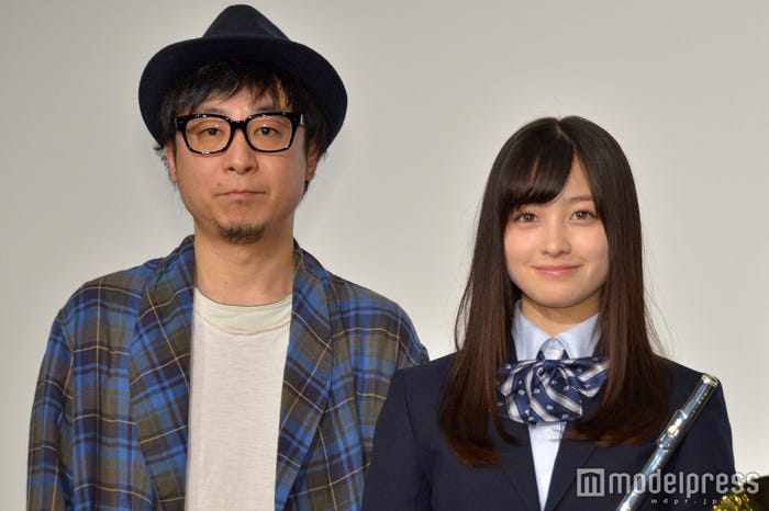 市井昌秀監督、橋本環奈(C)モデルプレス
