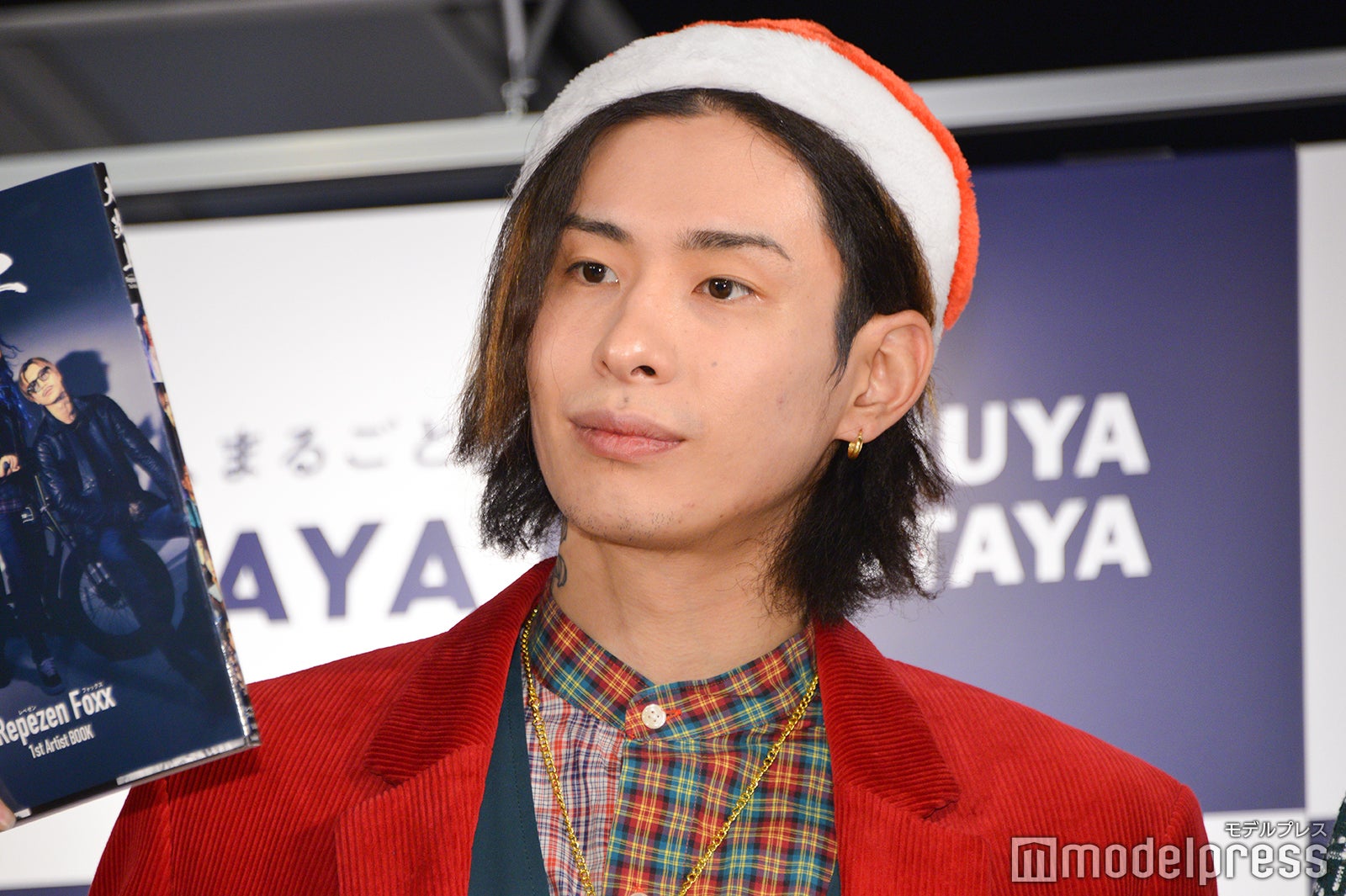 DJ脇（C）モデルプレス