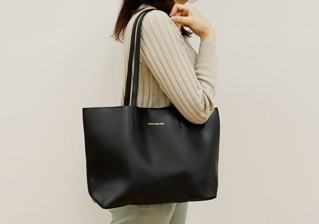 画像10 15 宝島さん コレ付録はやりすぎじゃない 本当に使える大容量 黒バッグ 付ブランドムック4選 モデルプレス