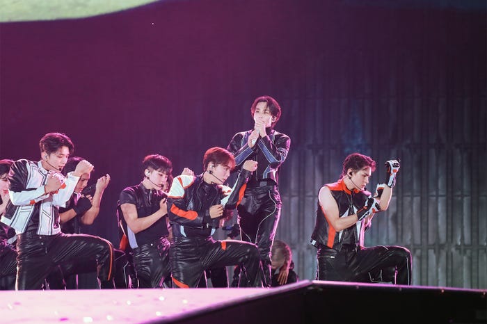 「SEVENTEEN TOUR 'FOLLOW' TO JAPAN」ベルーナドーム公演(P)&(C)PLEDIS Entertainment