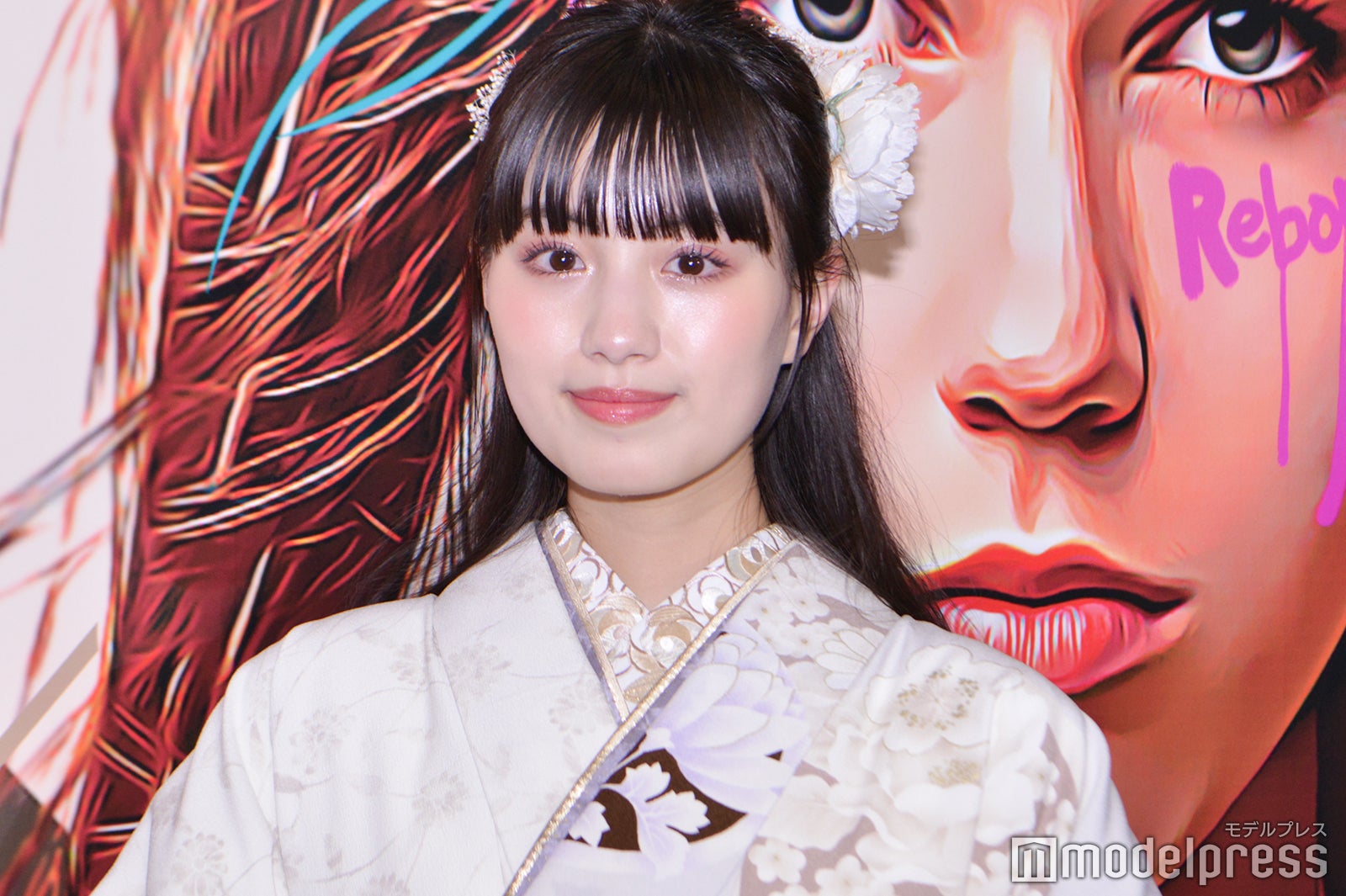 鶴嶋乃愛「大人に必要なものは？」の回答に報道陣感心＜関コレ2022S／S＞