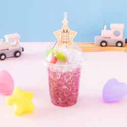 バブルソーダ 税込1,090円(C)2025 SM ENTERTAINMENT JAPAN (C)SM Ent.