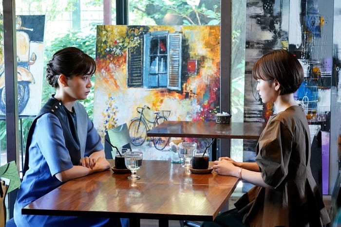 深川麻衣、前田敦子「彼女たちの犯罪」第5話より(C)読売テレビ