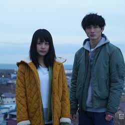 モデルプレス - 有村架純&高良健吾“月9”で民放連ドラ初主演 ラブストーリーを紡ぐ