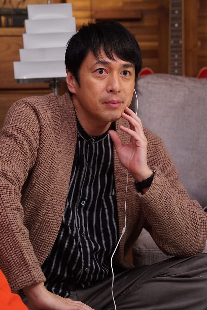 徳井義実「TERRACE HOUSE OPENING NEW DOORS」(C)フジテレビ/イースト・エンタテインメント