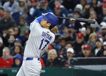 「私たちが準備不足でした」大谷翔平が初回先頭で初球弾に解説も驚嘆 1カ月ぶり二刀流出場でいきなり8日ぶりのアーチ「強引にはいっていない」