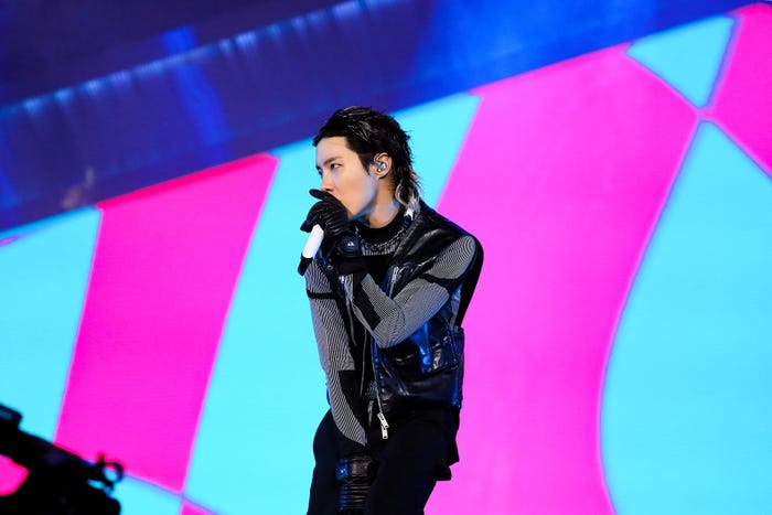 J-HOPE/「BTS <Yet To Come> in BUSAN」より(C)BIGHIT MUSIC