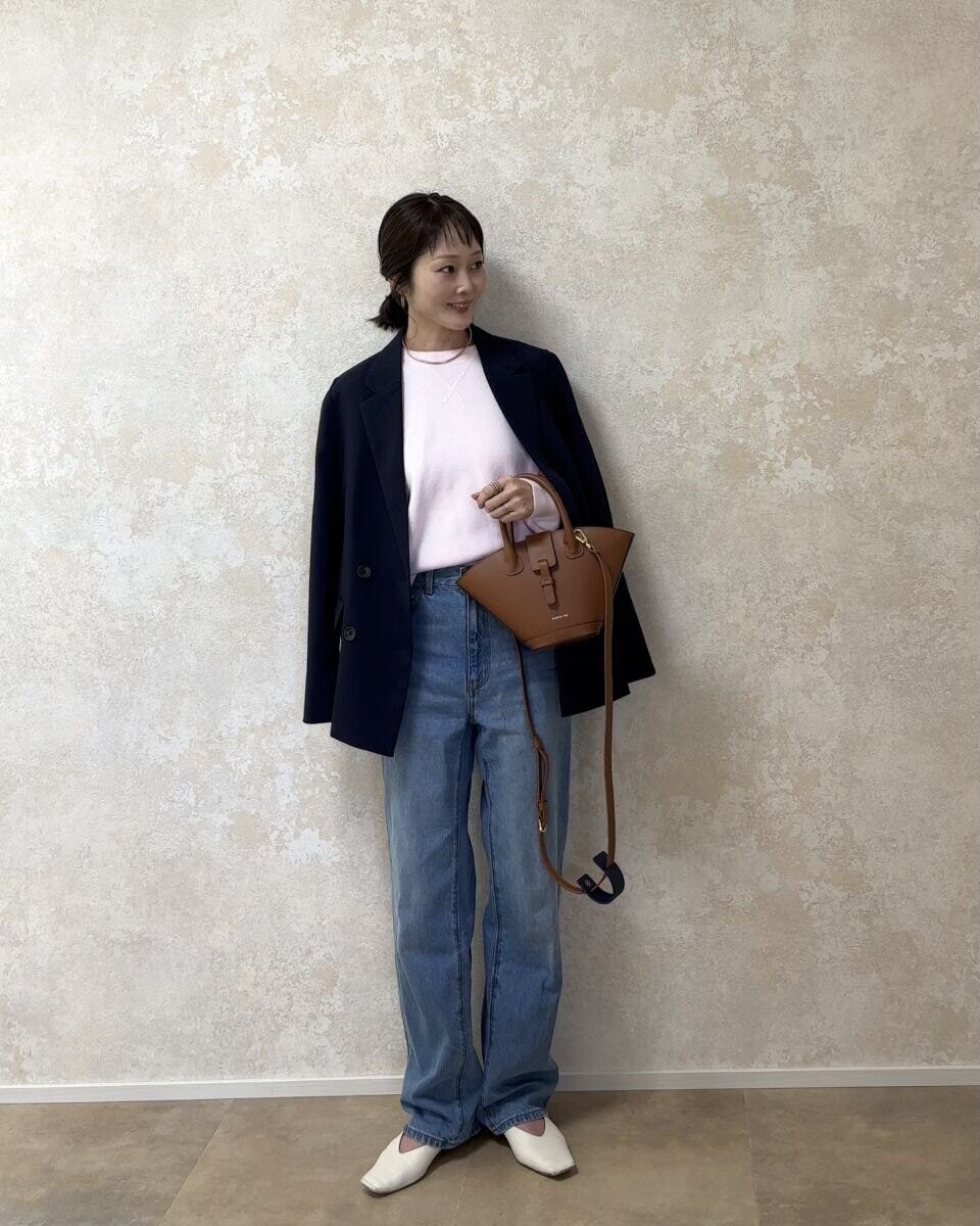 GUダブルブレストジャケット GUダブルブレストジャケットとストレートデニムコーデ