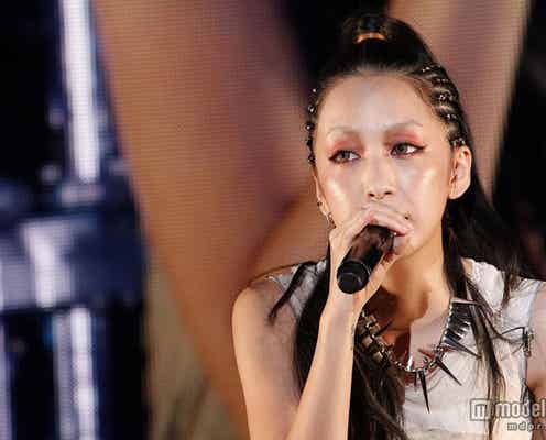 中島美嘉ら、“新しいカタチ”のライブで歌声響かせ会場魅了 グラミー賞歌手のサプライズも