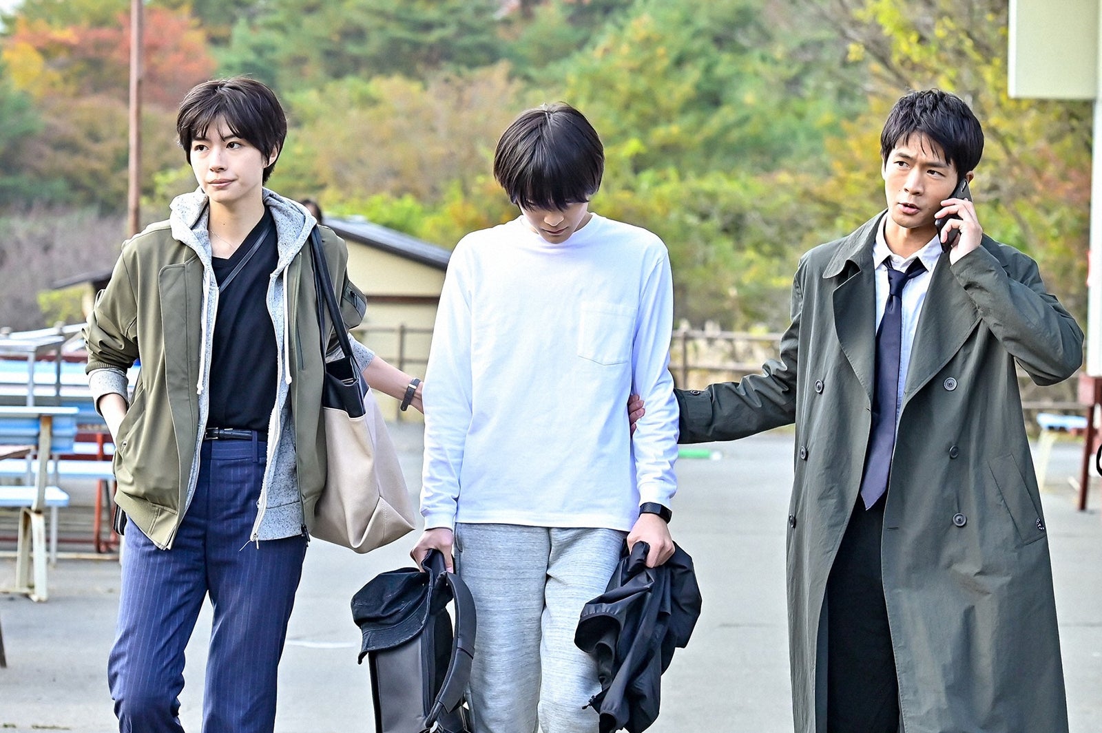 佐久間由衣、高橋文哉、松下洸平「最愛」第5話より（C）TBS