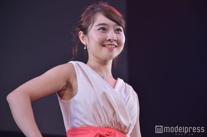 鶴田真子さん (C)モデルプレス