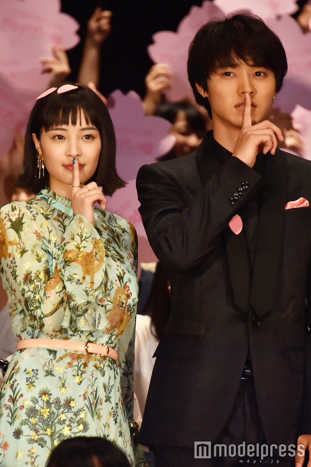 広瀬すず、山崎賢人（C）モデルプレス