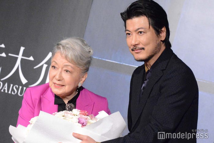 草笛光子、玉山鉄二(C)モデルプレス