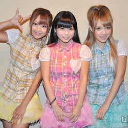GALDOLL(ギャルドル)左から:坂井じゅの、たすたすりょおたす~♪、江崎ななほ